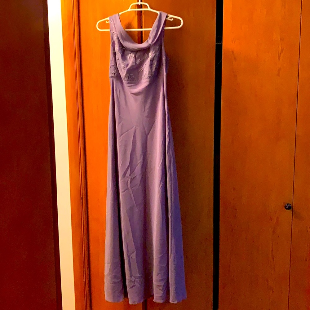 Women’s Beautiful Formal Purple Dress Size 9-10